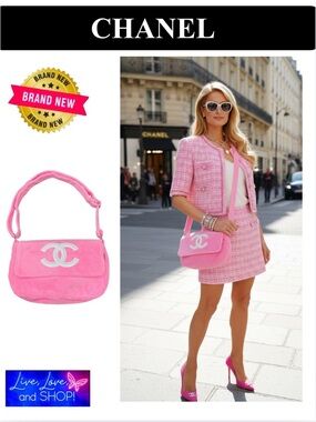 CHANEL Pink Faux Fur Shoulder Bag w/Iconic Monogram, NIP
